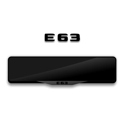 إطار لوحة ترخيص مرسيدس-بنز E63 AMG من الأكريليك المقطوع بالليزر - أسود لامع