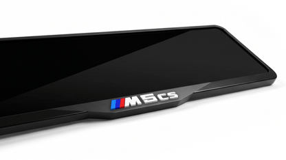 إطار لوحة ترخيص أكريليك مقطوع بالليزر لسيارة BMW M5 CS - أسود لامع