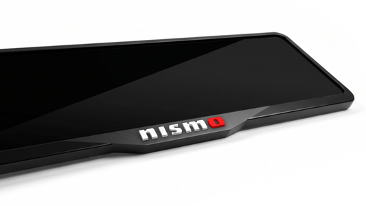 إطار لوحة ترخيص من الأكريليك مقطوع بالليزر من NISSAN NISMO - أسود لامع